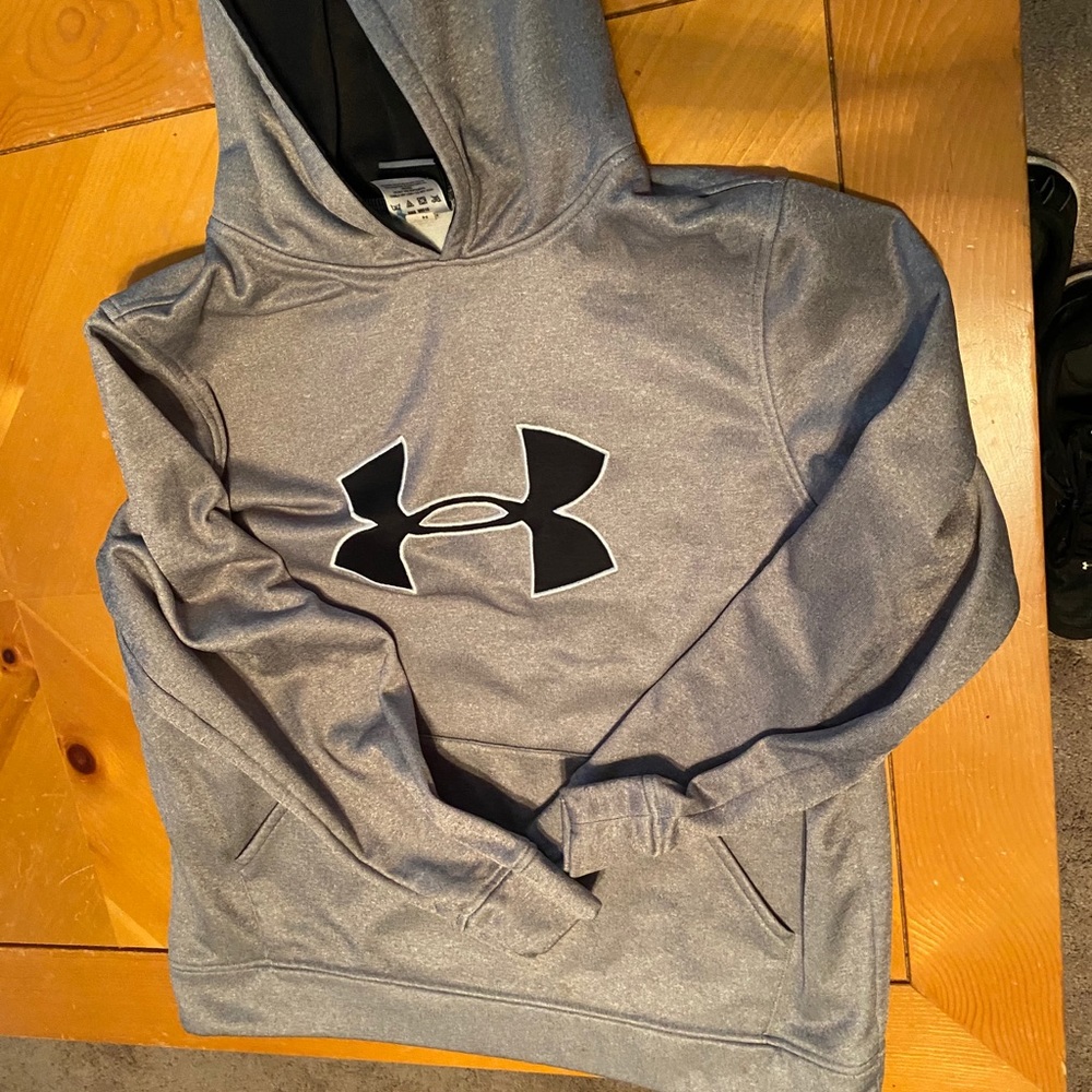 Boys Large Under Armour Hoodie